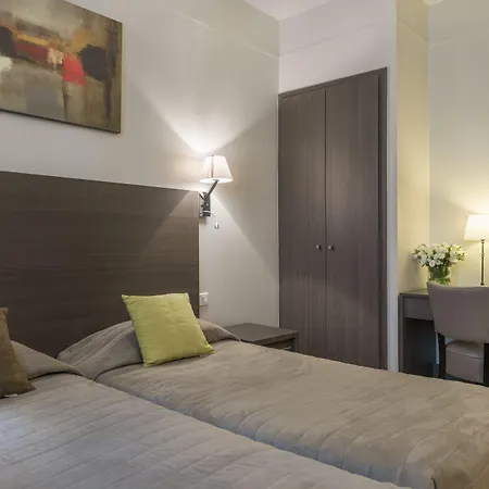 Le Beaugency Hotel