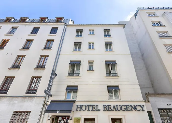 Le Beaugency Hotel 3*