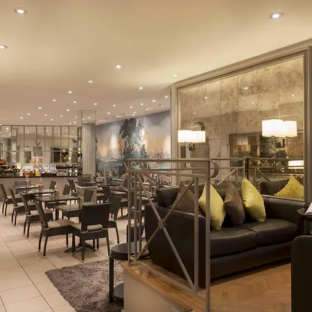 Hotel Le Beaugency 3*